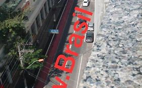 Apto Av. Brasil - Centro